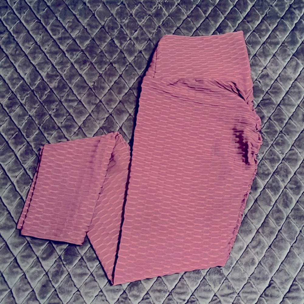 Slide Booty-Boosting Anti-Cellulite Leggings Size Small, Violet